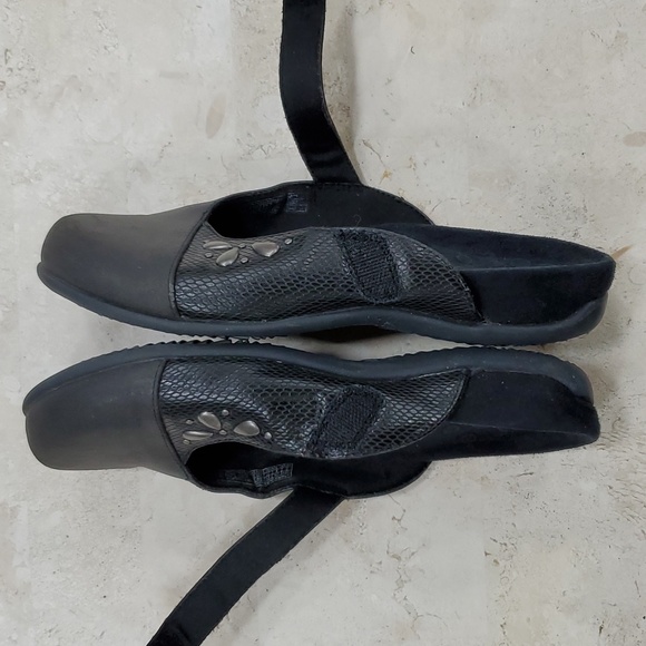 Vionic Kristin mules women's size 6 gray adjustable strap Orthaheel technology - Picture 5 of 11